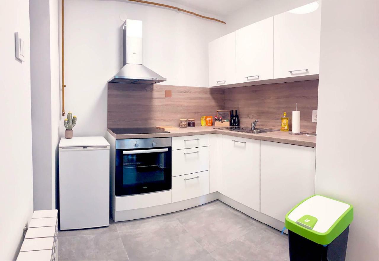 Central Bus Station Apartment Загреб Екстериор снимка