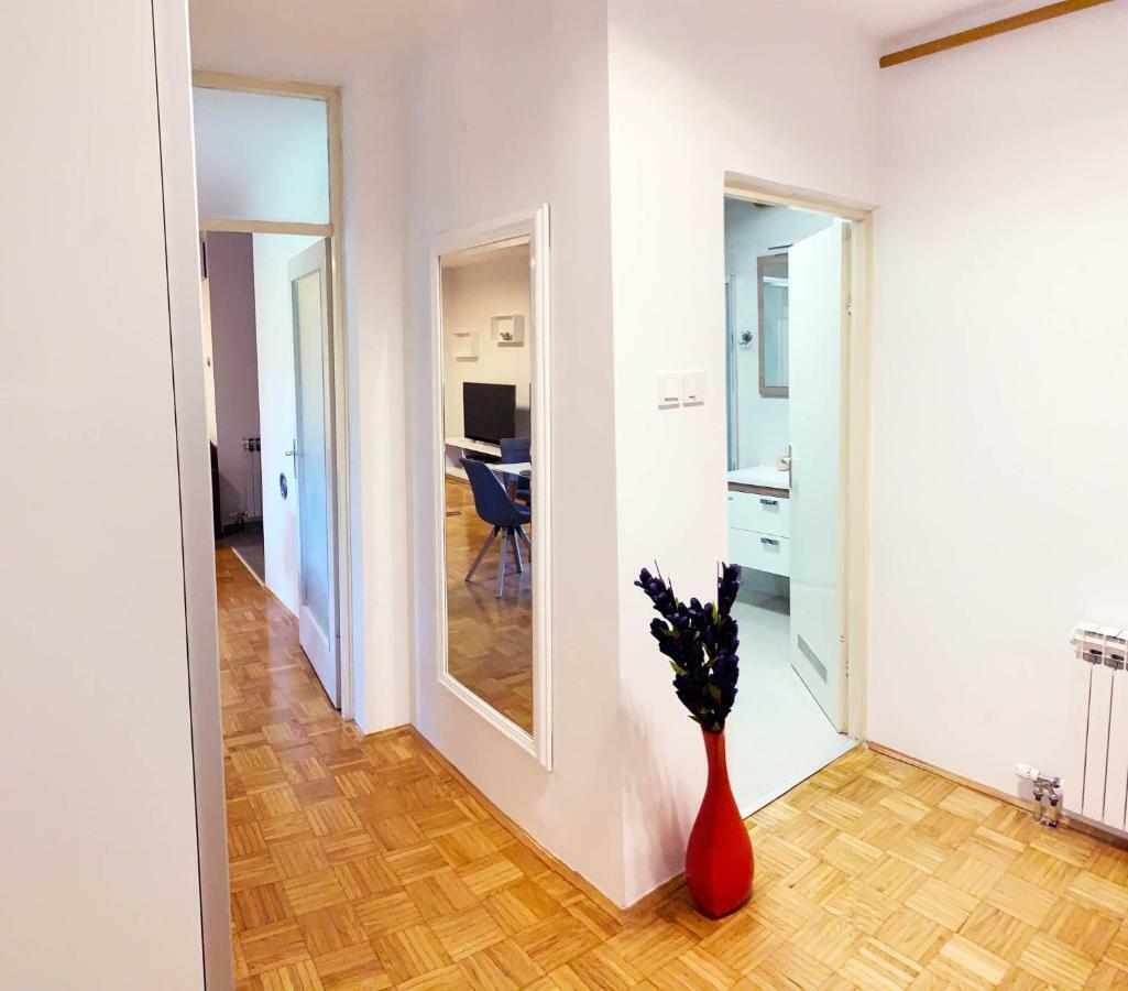 Central Bus Station Apartment Загреб Екстериор снимка
